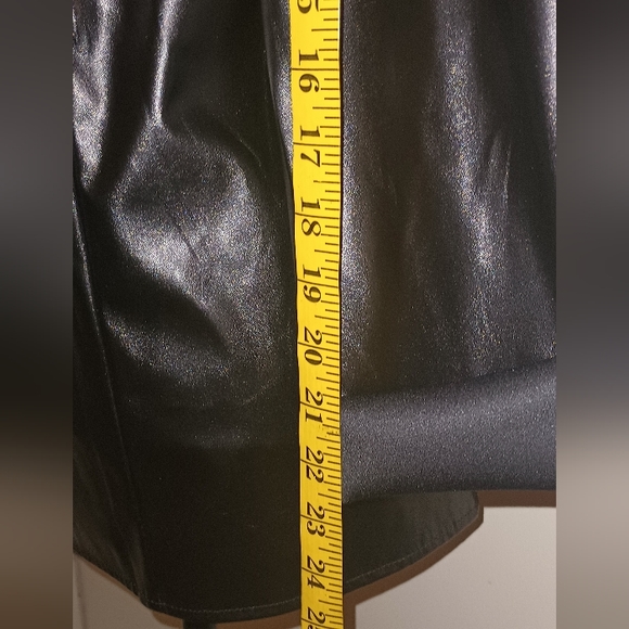 Faux Leather Designer Jacket 🧥 (1XL) - Picture 4 of 7